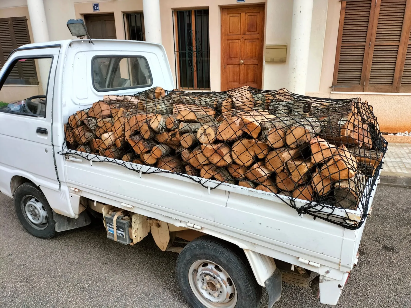 ❄️🗓️ Prepárate para el invierno en Mallorca: guía para comprar leña a tiempo